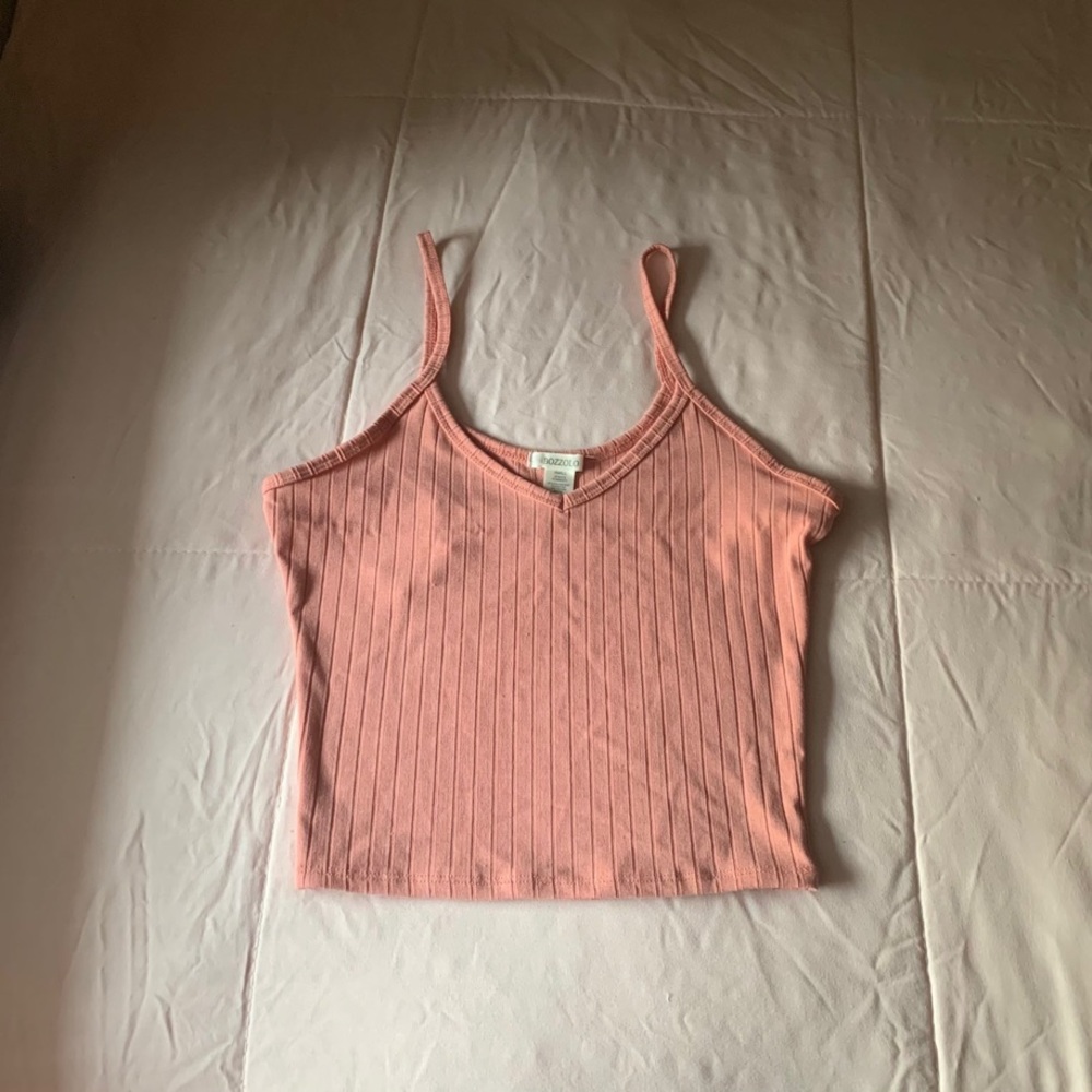 Fashion nova crop top
